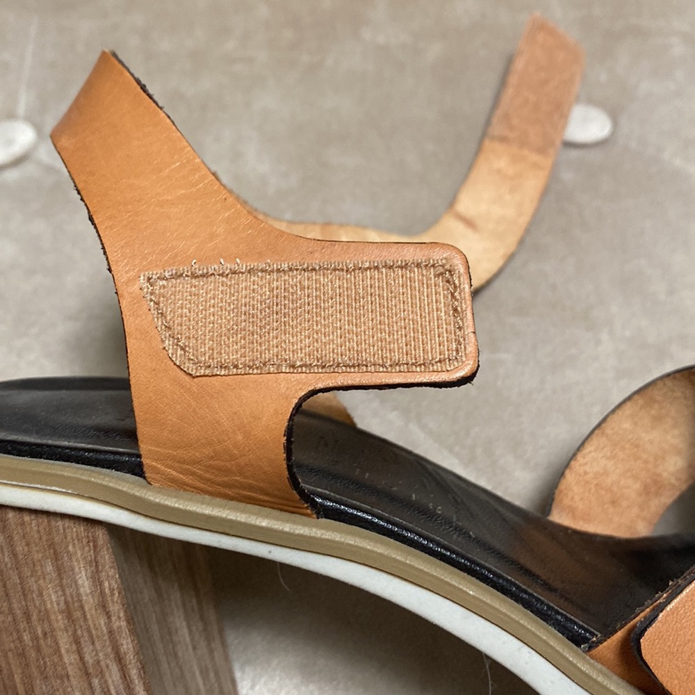 Best most comfortable shoes you will ever own. - Picture 3 of 5